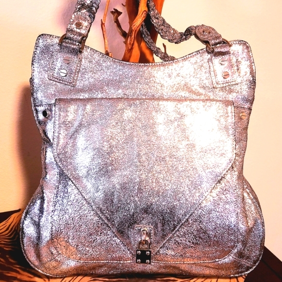 ALEXIS HUDSON- Silver Imp.  Metallic Leather Handbag- Vintage NWOT - Picture 3 of 12